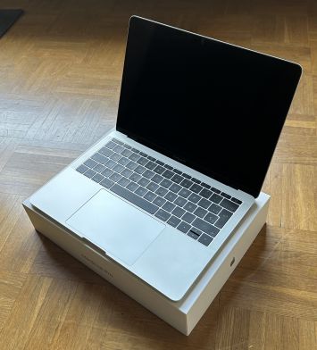 vender-mac-macbook-pro-apple-segunda-mano-20251106155522-1