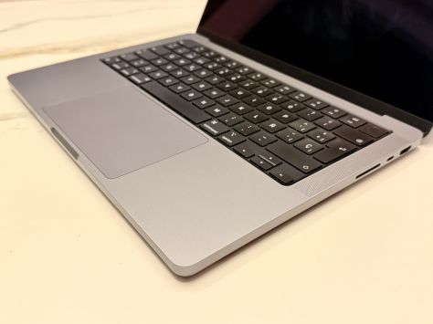 vender-mac-macbook-pro-apple-segunda-mano-20251212195735-12