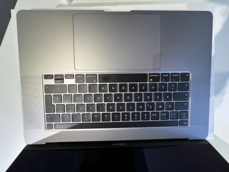 vender-mac-macbook-pro-apple-segunda-mano-690320240523090948-11
