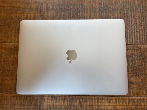 Macbook pro de 13 pulgadas con 16 gb de RAM (2017)