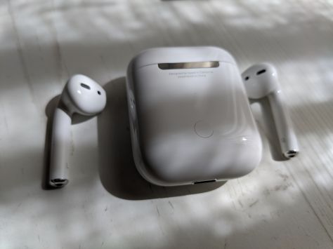 vender-music-airpods-de-seguna-mano-auriculares-apple-apple-segunda-mano-1431620210406111247-13