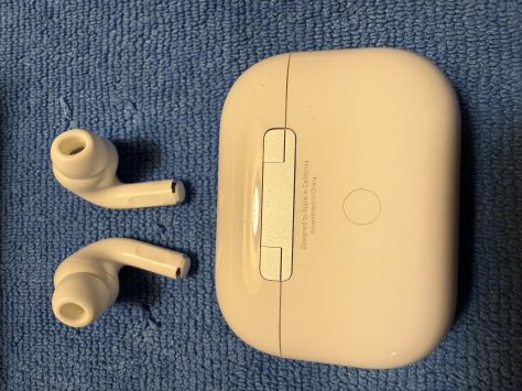 vender-music-airpods-de-seguna-mano-auriculares-apple-apple-segunda-mano-1505720260405202737-12