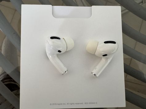 vender-music-airpods-de-seguna-mano-auriculares-apple-apple-segunda-mano-19381670220250530111155-1