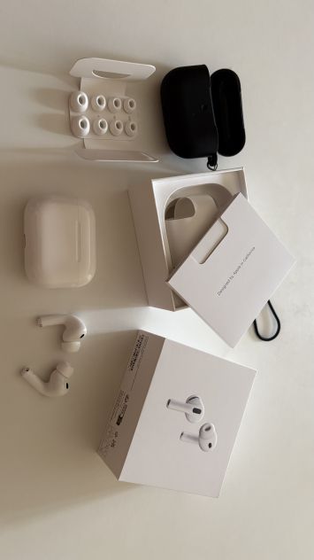 vender-music-airpods-de-seguna-mano-auriculares-apple-apple-segunda-mano-19381913620260707174515-1