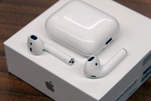 vender-music-airpods-de-seguna-mano-auriculares-apple-apple-segunda-mano-19382624520191028191455-1