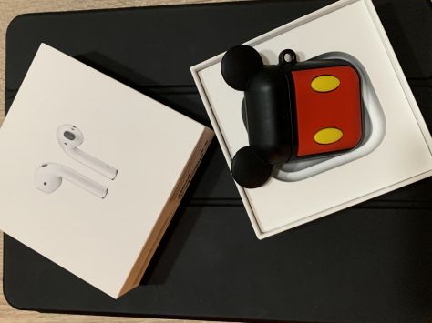 AirPods 