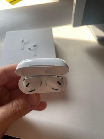 vender-music-airpods-de-seguna-mano-auriculares-apple-apple-segunda-mano-19383456120250719143352-11