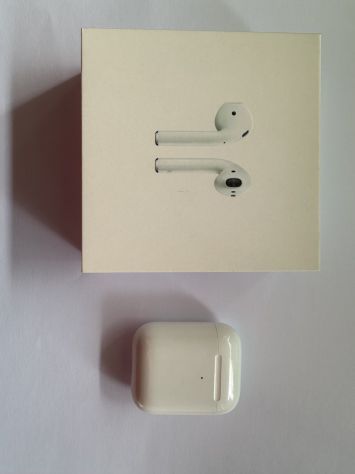 Apple Airpods 2º Generación (2019/Carga inalámbrica)