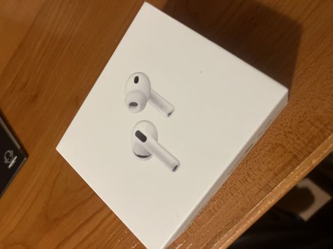 vender-music-airpods-de-seguna-mano-auriculares-apple-apple-segunda-mano-20251112143832-1