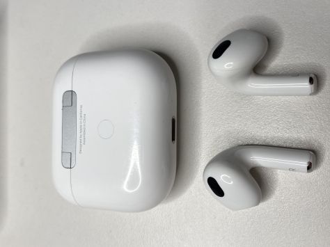 vender-music-airpods-de-seguna-mano-auriculares-apple-apple-segunda-mano-20251226115044-12