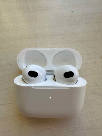 vender-music-airpods-de-seguna-mano-auriculares-apple-apple-segunda-mano-20260108130631-12